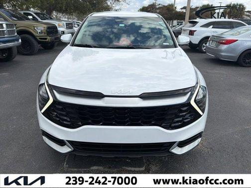 2024 Kia Sportage EX