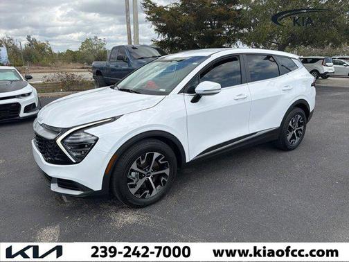 2024 Kia Sportage EX