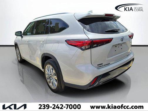 2021 Toyota Highlander Limited