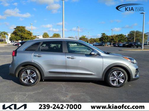 2022 Kia Niro Plug-In Hybrid EX Premium