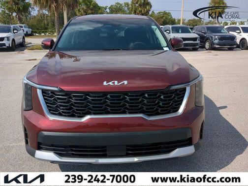 2025 Kia Sorento LX