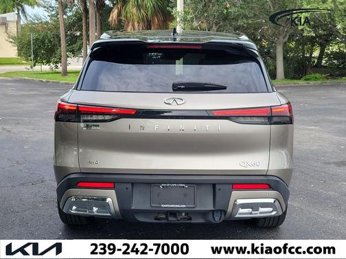 Warm Titanium/Black Obsidian 2022 INFINITI QX60 AUTOGRAPH