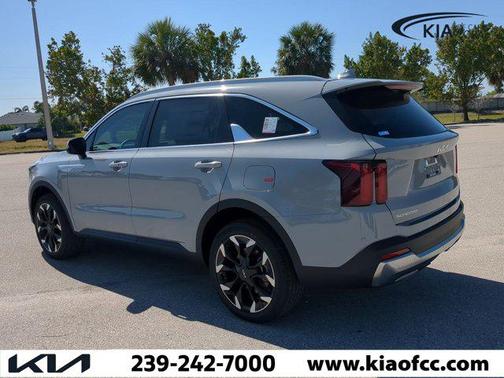 2025 Kia Sorento EX