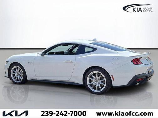 OXFORD WHITE 2024 Ford Mustang GT Premium