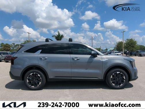 2024 Kia Sorento S