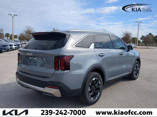 2025 Kia Sorento S