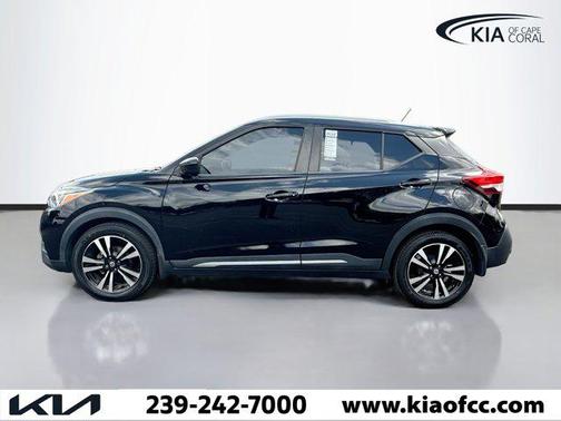 2019 Nissan Kicks SR