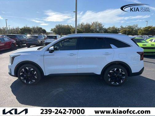 2025 Kia Sorento EX