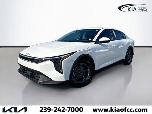 2025 Kia K4 LXS