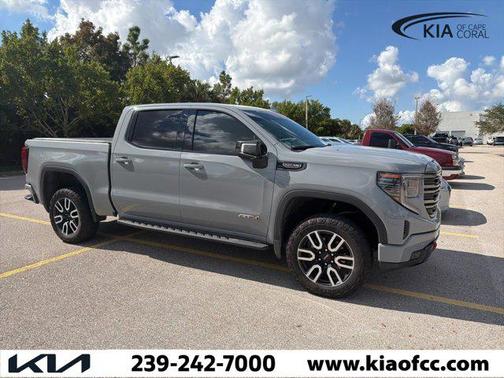 2024 GMC Sierra 1500 AT4