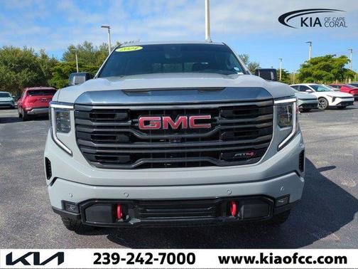 2024 GMC Sierra 1500 AT4