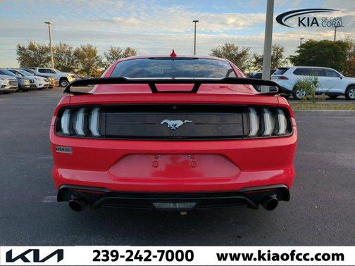 2020 Ford Mustang EcoBoost