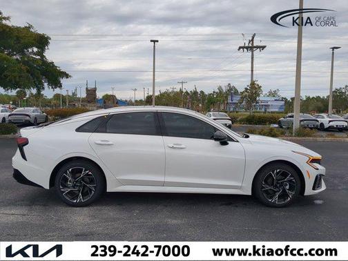 2025 Kia K5 GT-Line