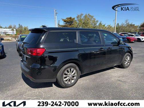 2020 Kia Sedona LX