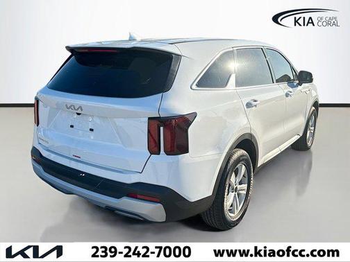 2026 Kia Sorento LX