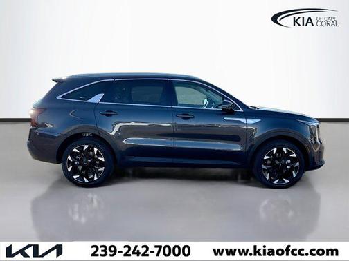 2025 Kia Sorento SX