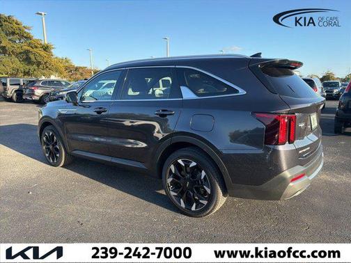 2025 Kia Sorento SX