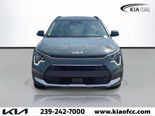Cityscape Green 2026 Kia Niro EX