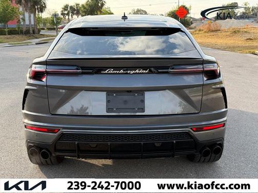 Grigio Keres Metallic 2021 Lamborghini Urus Base