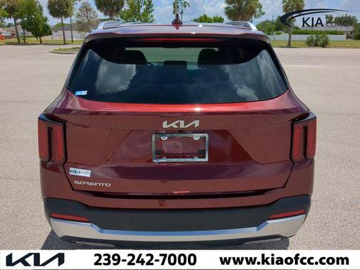2025 Kia Sorento S