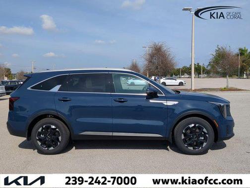2025 Kia Sorento S