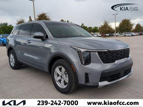 2025 Kia Sorento LX