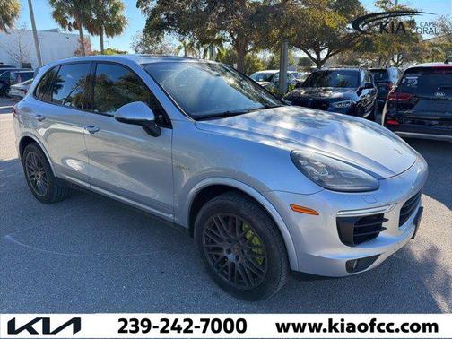 2017 Porsche Cayenne Cayenne S E-Hybrid Platinum Edition