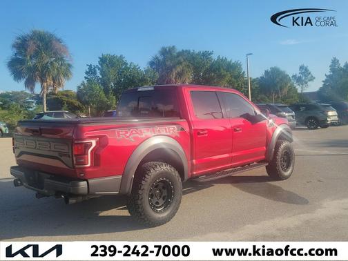 RUBY RED METALLIC TINTED CC 2017 Ford F-150 Raptor