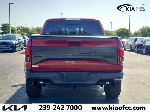 RUBY RED METALLIC TINTED CC 2017 Ford F-150 Raptor