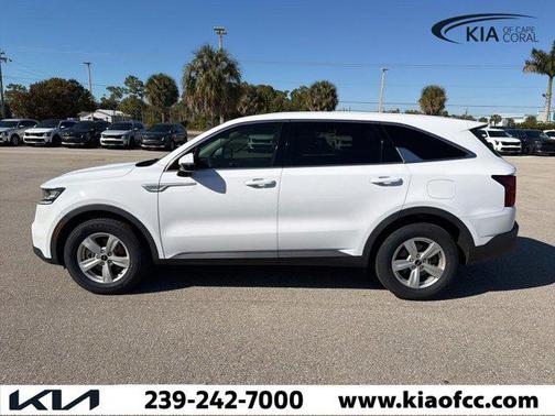 2023 Kia Sorento LX