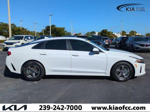 2023 Kia K5 LXS