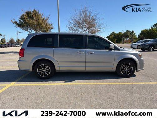 2017 Dodge Grand Caravan SE