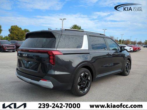 2025 Kia Carnival EX