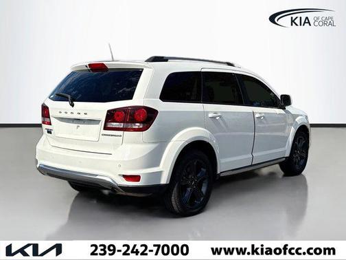 2020 Dodge Journey Crossroad