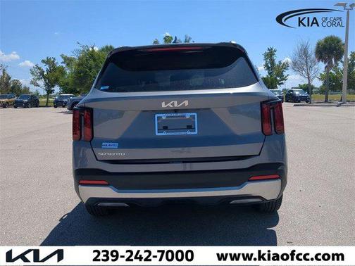 2024 Kia Sorento S