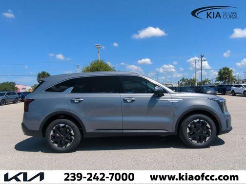 2024 Kia Sorento S