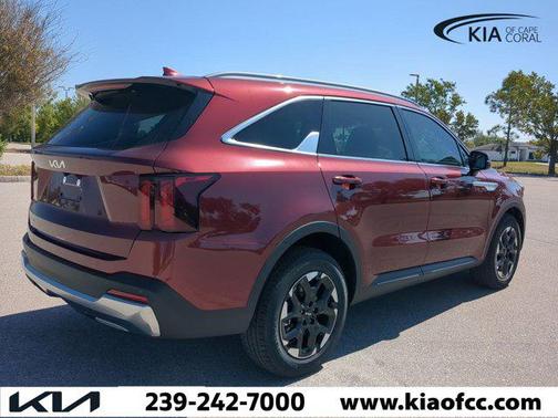 2025 Kia Sorento S