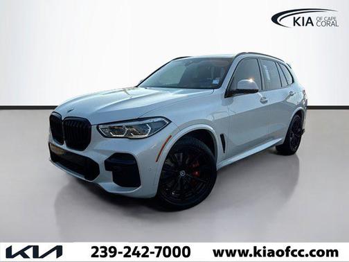 2022 BMW X5 M50i