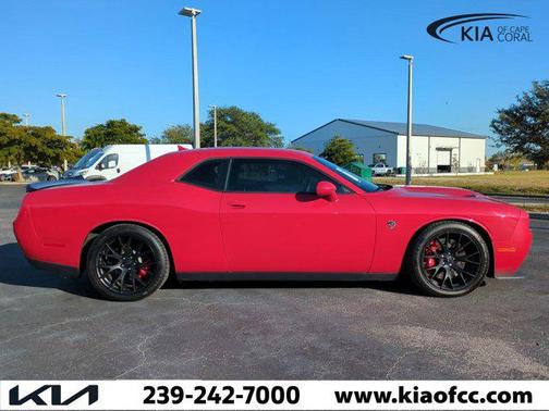 2015 Dodge Challenger SRT Hellcat