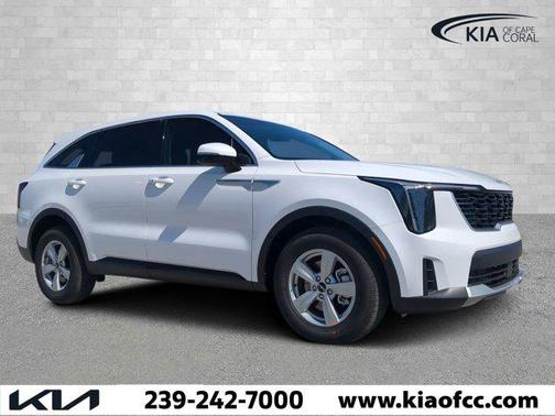 2025 Kia Sorento LX