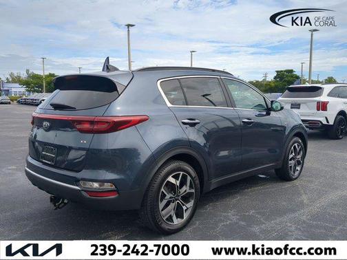 2022 Kia Sportage EX