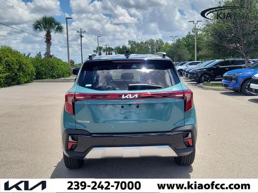 Pluton Blue/Black Roof 2026 Kia Seltos S
