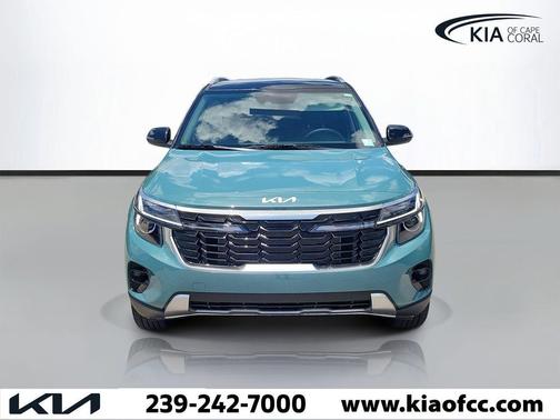 Pluton Blue/Black Roof 2026 Kia Seltos S