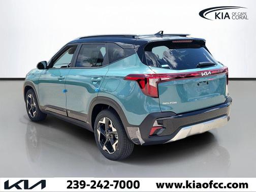 Pluton Blue/Black Roof 2026 Kia Seltos S