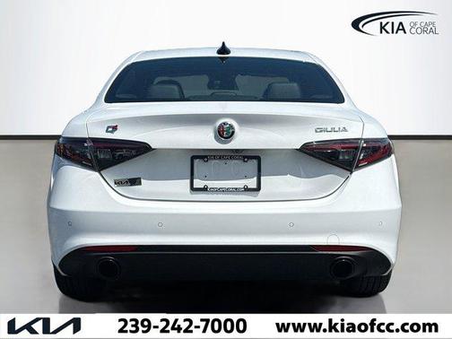 Alfa White 2024 Alfa Romeo Giulia AWD