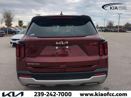 2025 Kia Sorento S