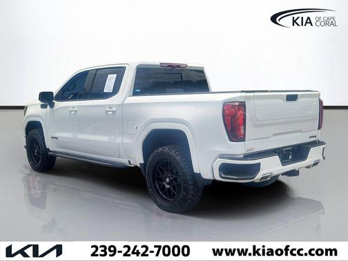 Summit White 2025 GMC Sierra 1500 AT4