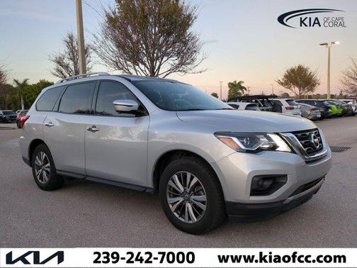 2020 Nissan Pathfinder SL 2WD