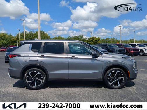2023 Mitsubishi Outlander SE 2.5 S-AWC