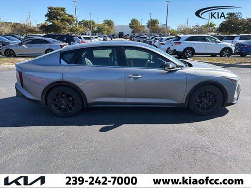 2025 Kia K4 GT-Line Turbo